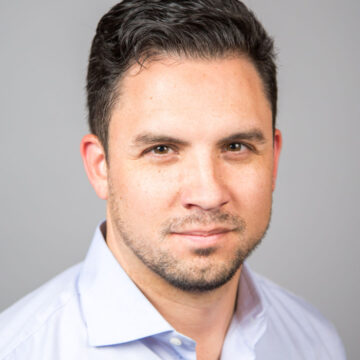 Cody-Charfauros-Headshot-Photography