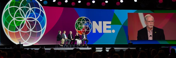 Conference Photography Dr. Karl Steinberg (LTC Medical Director