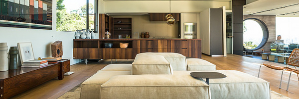 Modern luxury home interior in Pacific Palisades, showcasing Coldea Productions’ real estate video expertise.